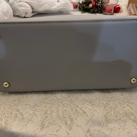 Ann Klein New Recruits satchel purse light gray NWT "read" - Picture 9 of 12